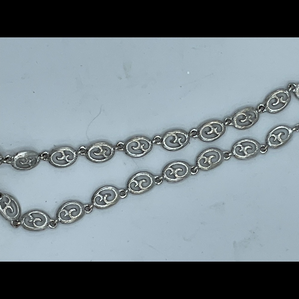 “GIVENCHY” VINTAGE Designer Statement Piece Costume Jewellery. - Picture 11 of 14